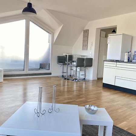 Schoenes Erwachen Im Frankfurter Penthouse Φραγκφούρτη Εξωτερικό φωτογραφία